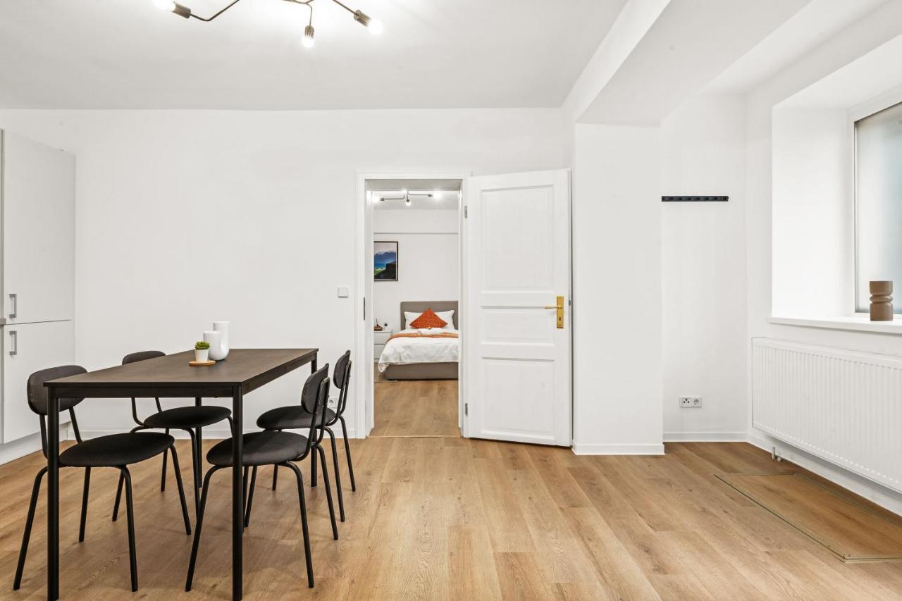 2 Zimmer Apartments, 4 Betten, Vollmoebliert,Zentrale Lage Am S-Bahnhof Berlín Exterior foto